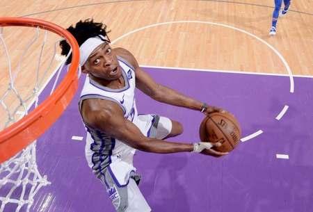 帮助76人 帮助76人