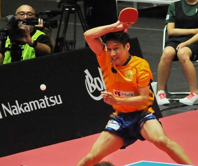 担任勒沃库 担任勒沃库