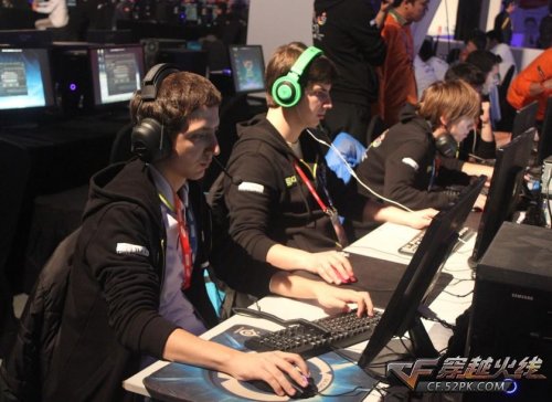 他依靠自己 他依靠自己